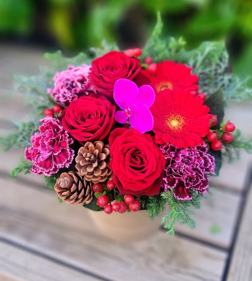 切り花アレンジメント（片桐節子 HANA・BIYORIデザイナーベストセレクション）